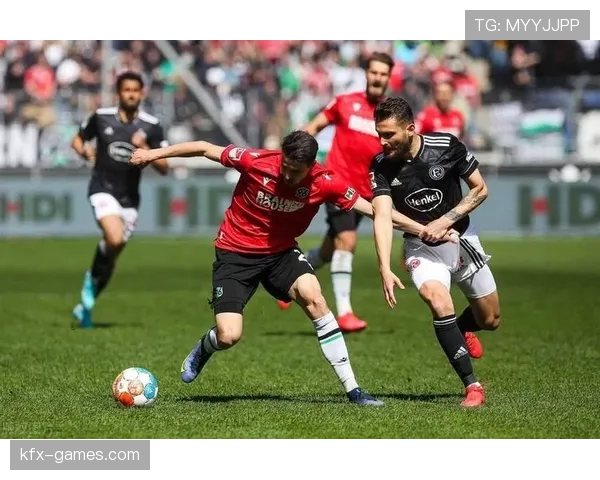 凯泽中场组织力强势崛起，新赛季冲击目标引关注