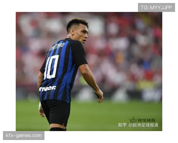 坚固防线赛季表现分析:足球铁卫如何提升球队竞争力